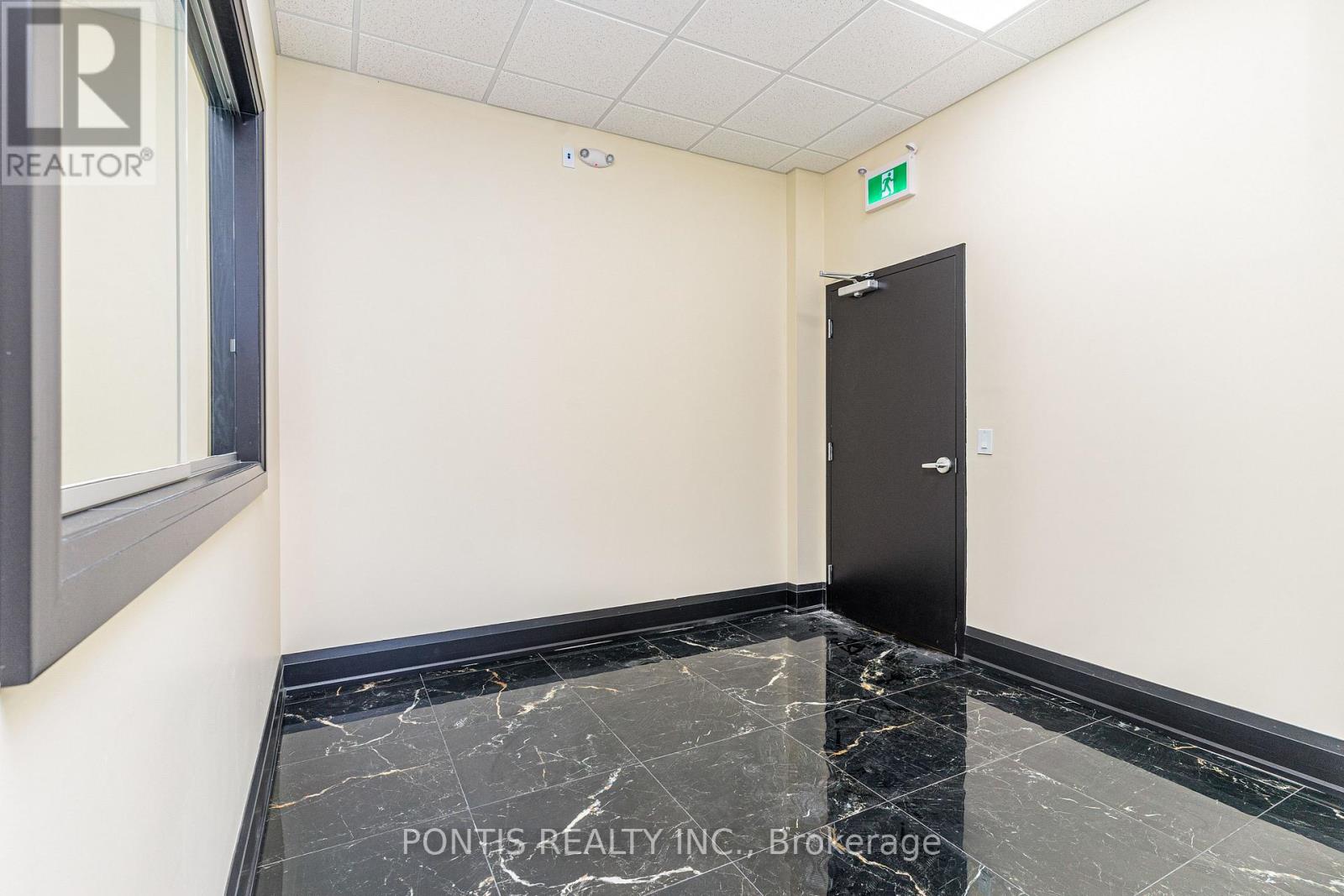 H211 - 460 Hespeler Road, Cambridge, Ontario  N1R 0E3 - Photo 6 - X12824860