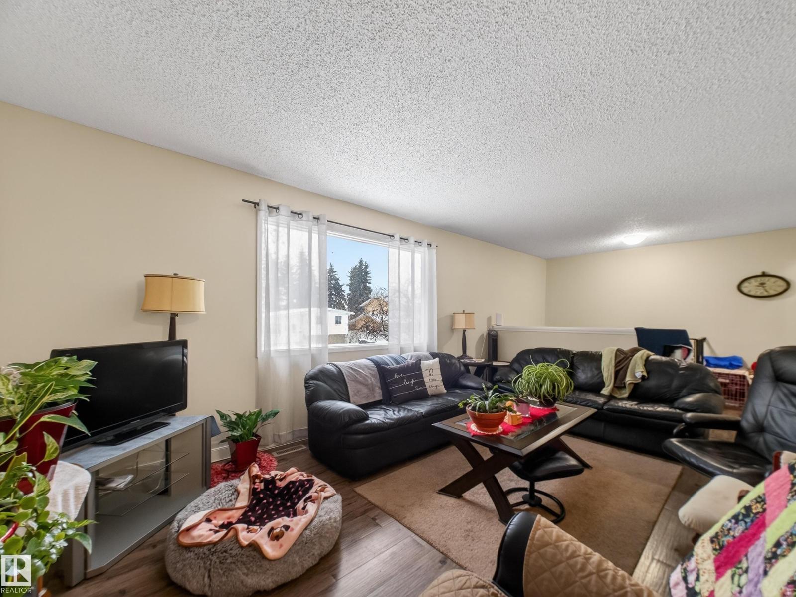 53 Galveston Av, Sherwood Park, Alberta  T8A 2N7 - Photo 8 - E4475024