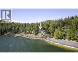 329 ESPLANADE ROAD, Keats Island, British Columbia