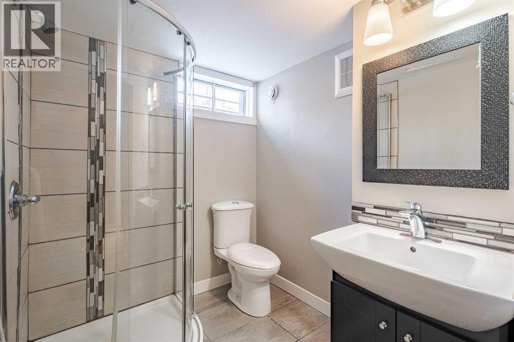 94 Brantford Crescent Nw, Calgary, Alberta  T2L 1N8 - Photo 27 - A2288265