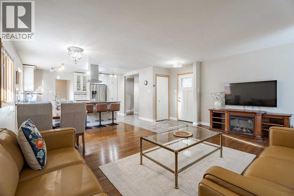 94 Brantford Crescent Nw, Calgary, Alberta  T2L 1N8 - Photo 17 - A2288265