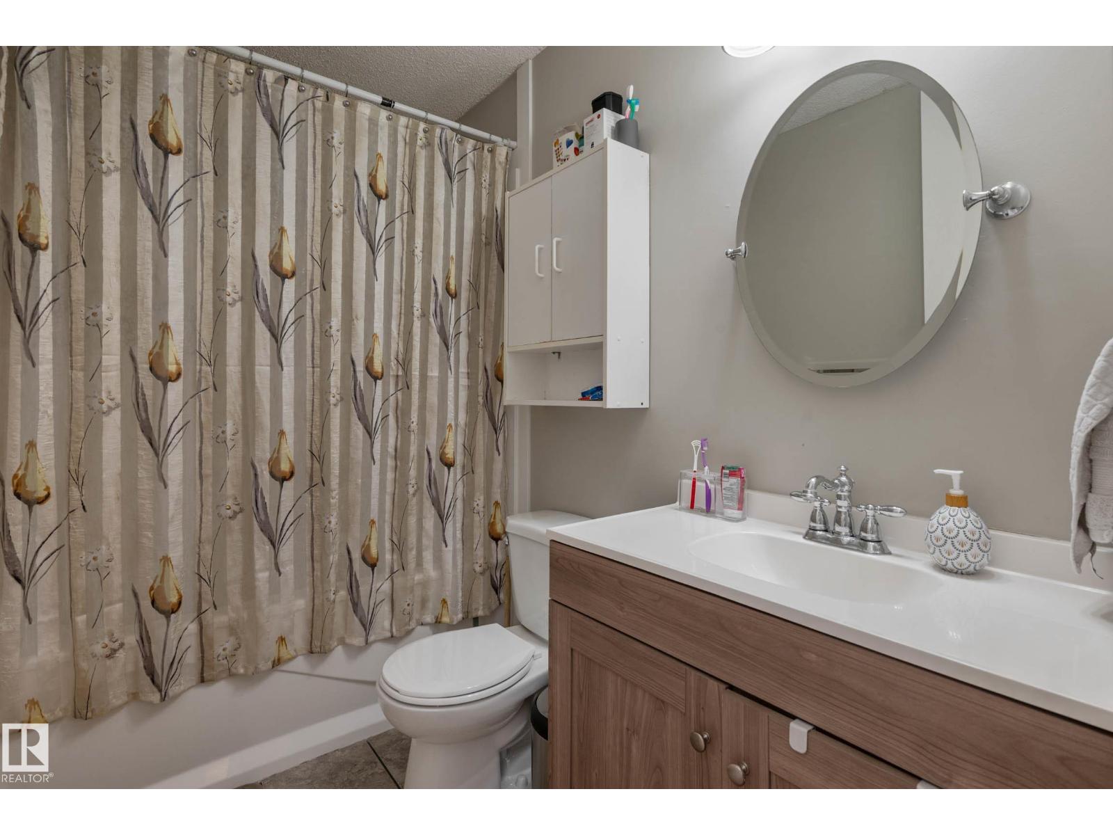 9909 171 Av Nw, Edmonton, Alberta  T5X 4X2 - Photo 18 - E4475027