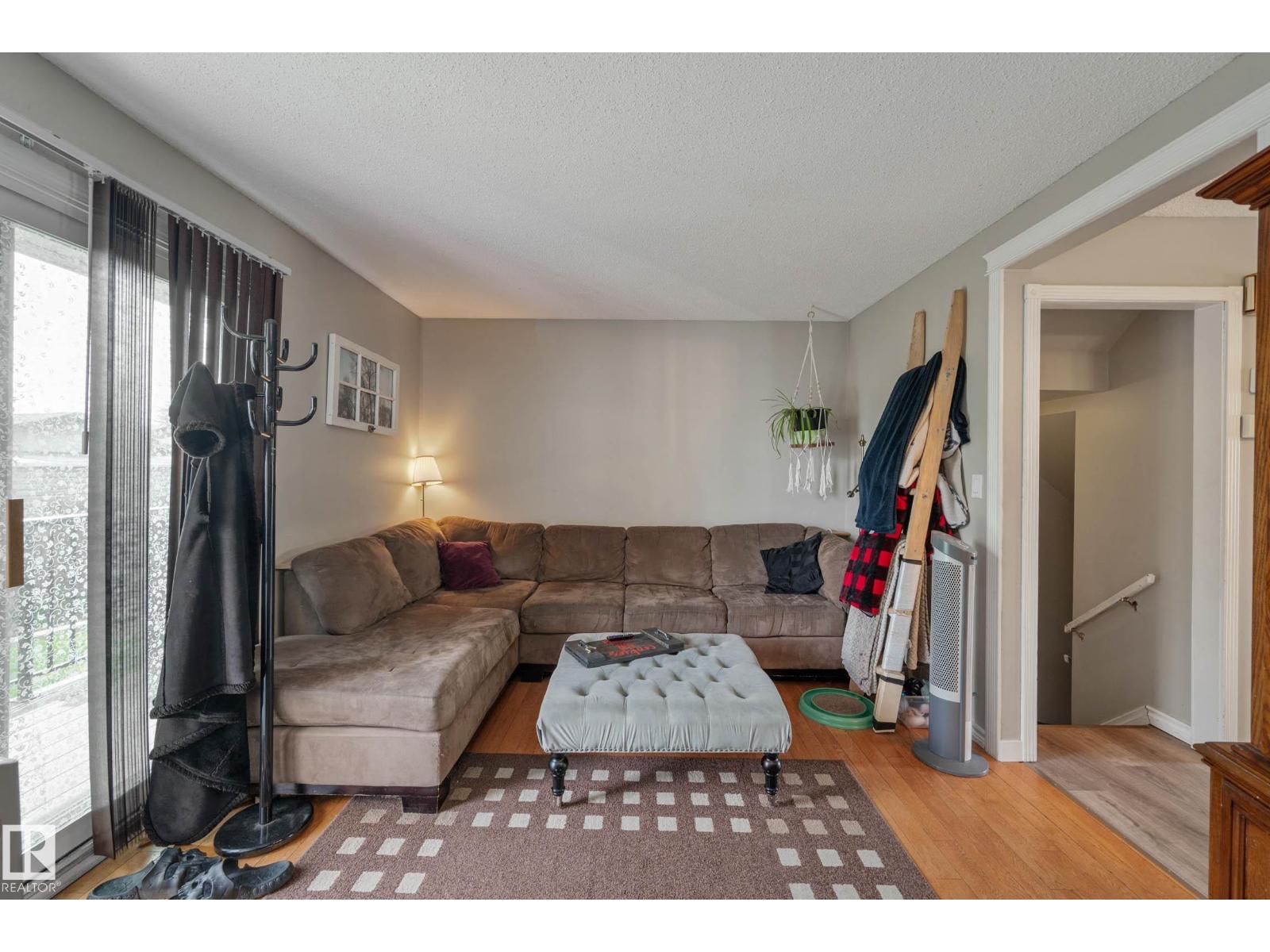 9909 171 Av Nw, Edmonton, Alberta  T5X 4X2 - Photo 12 - E4475027