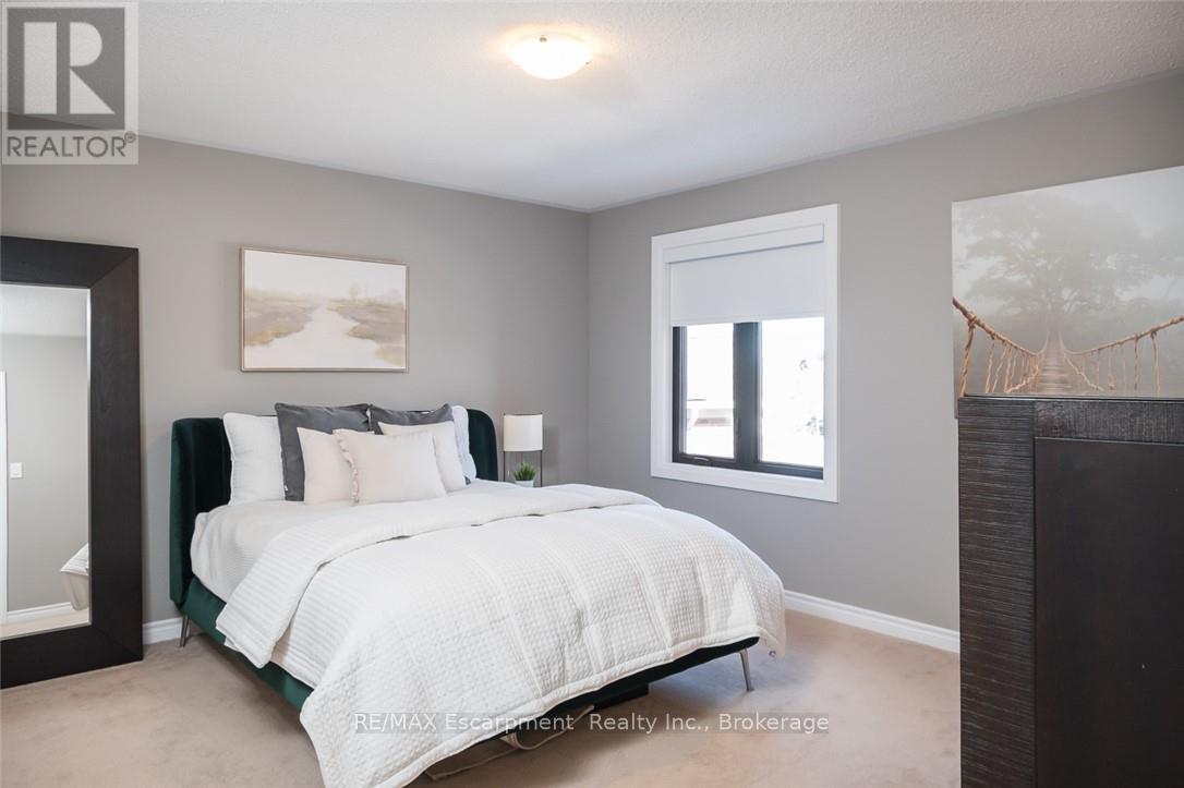 351 Wettlaufer Terrace, Milton, Ontario  L9T 7N4 - Photo 32 - W12824932