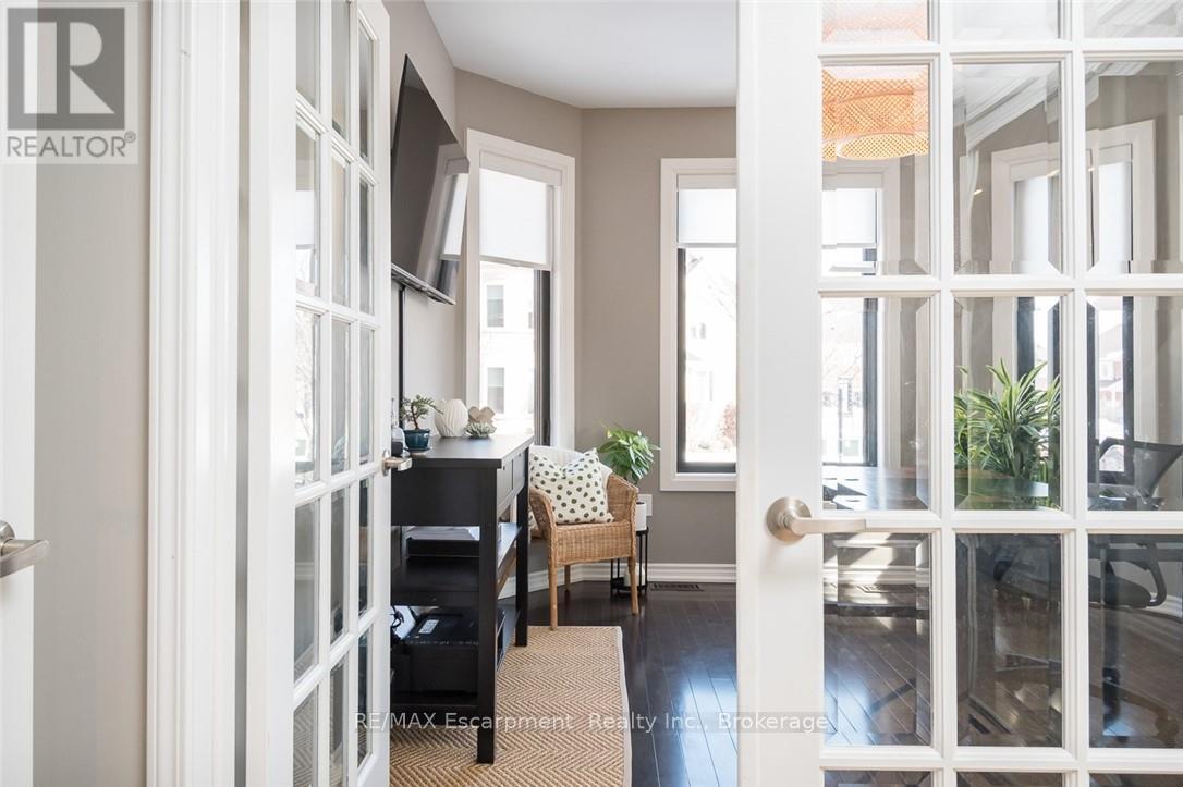 351 Wettlaufer Terrace, Milton, Ontario  L9T 7N4 - Photo 8 - W12824932