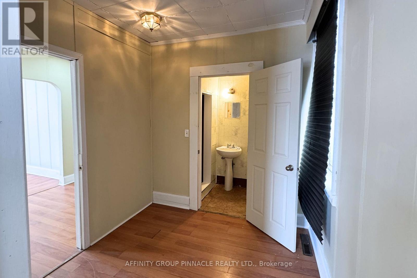 118 Lindsay Street S, Kawartha Lakes, Ontario  K9V 2M7 - Photo 10 - X12824888