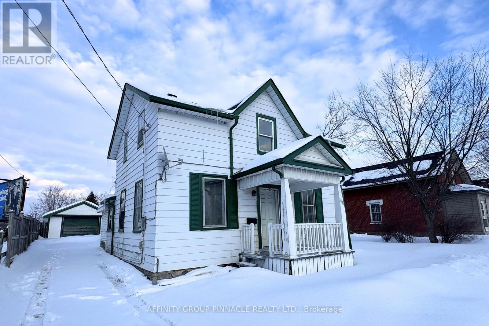 118 Lindsay Street S, Kawartha Lakes, Ontario  K9V 2M7 - Photo 2 - X12824888