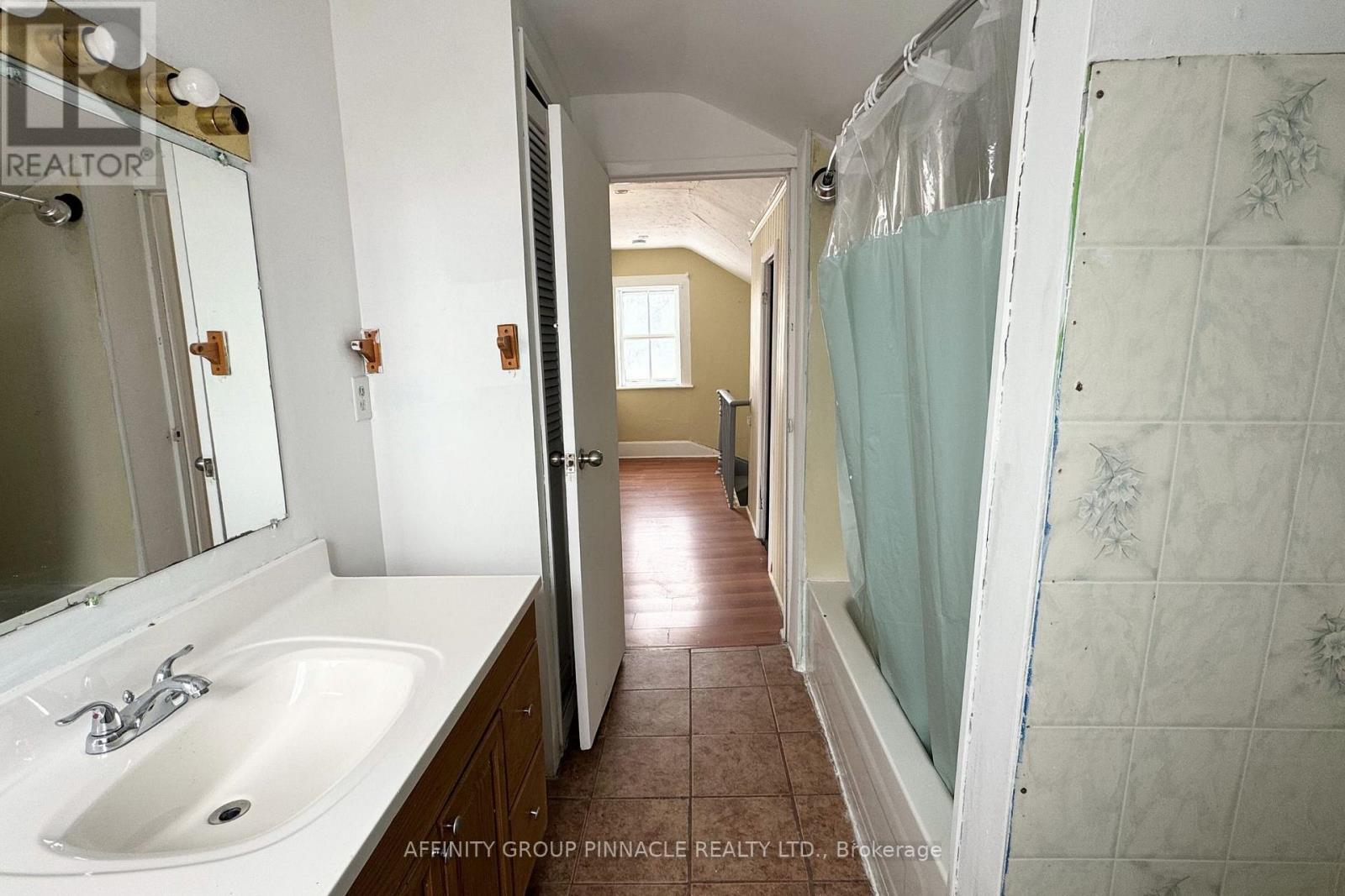 118 Lindsay Street S, Kawartha Lakes, Ontario  K9V 2M7 - Photo 21 - X12824888