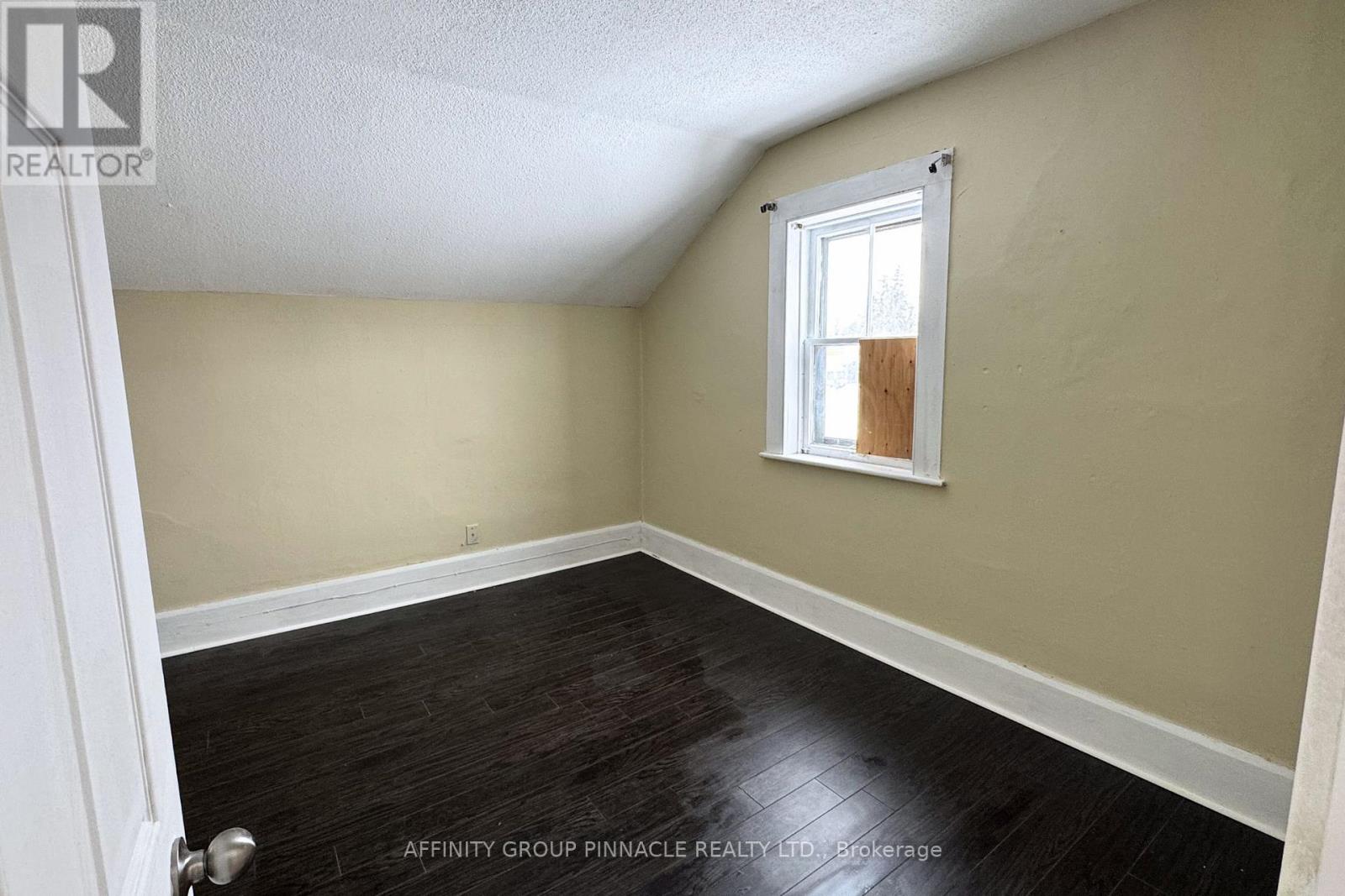 118 Lindsay Street S, Kawartha Lakes, Ontario  K9V 2M7 - Photo 25 - X12824888