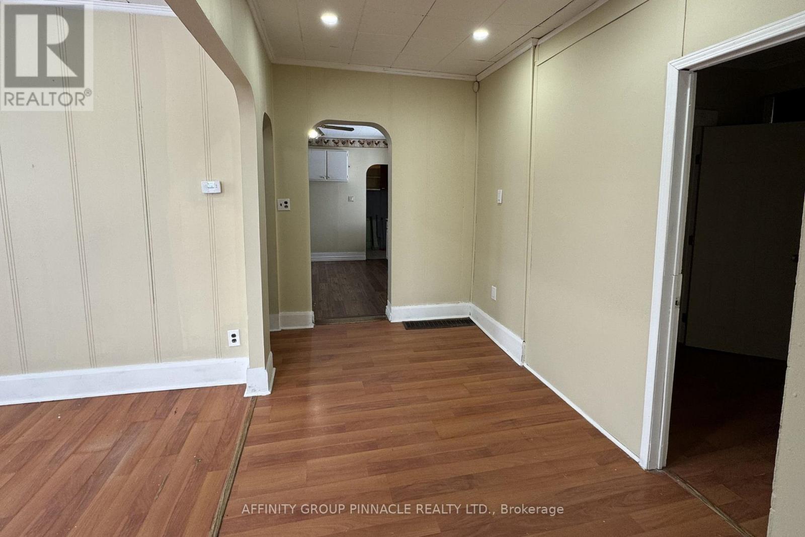 118 Lindsay Street S, Kawartha Lakes, Ontario  K9V 2M7 - Photo 7 - X12824888