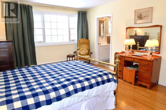 5 Helena Place, Kingston, Ontario  K7L 4V1 - Photo 22 - X12824880