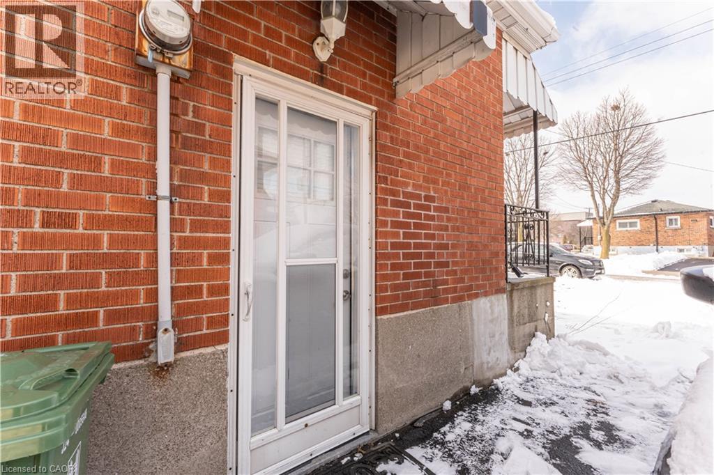 337 East 33rd Street Unit# Basement, Hamilton, Ontario  L8V 3T9 - Photo 2 - 40808099