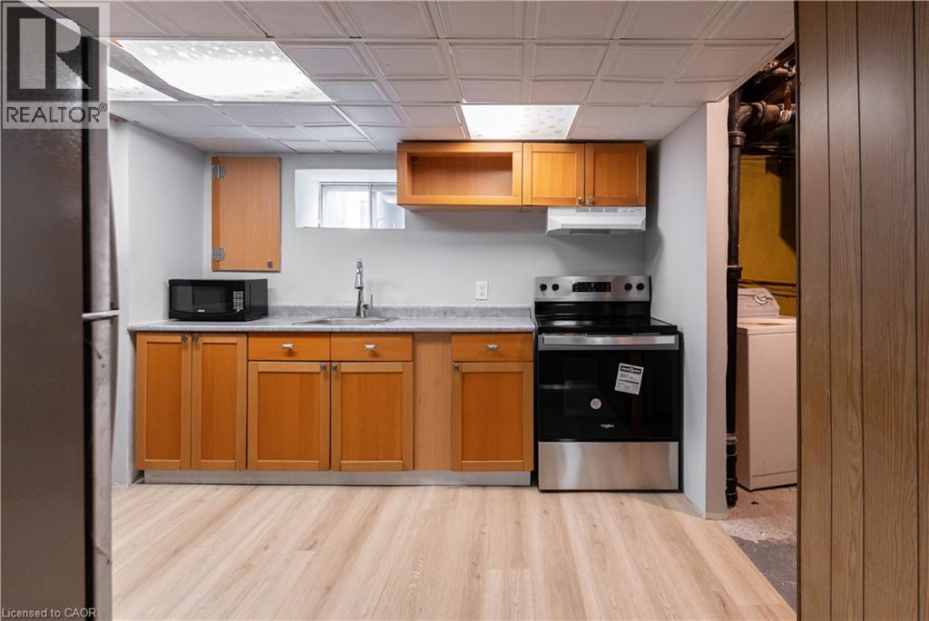 337 East 33rd Street Unit# Basement, Hamilton, Ontario  L8V 3T9 - Photo 5 - 40808099