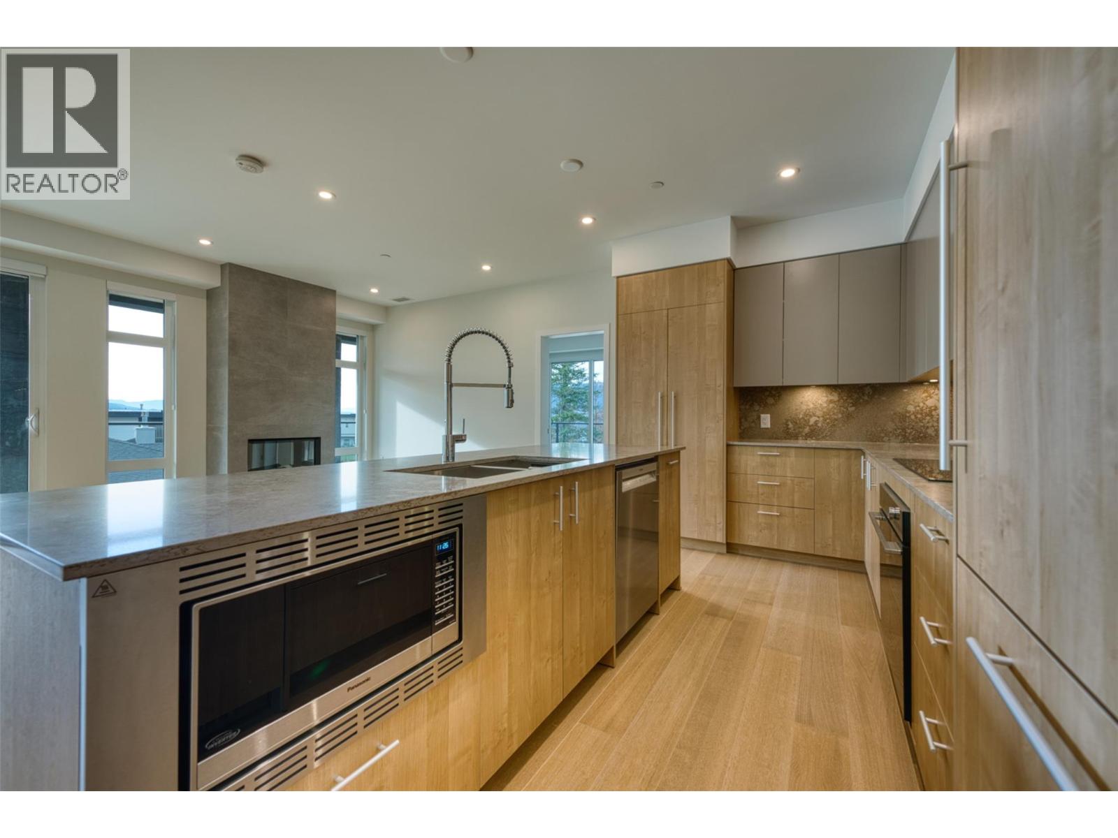 9652 Benchland Drive Unit# 205, Lake Country, British Columbia  V4V 0C4 - Photo 4 - 10368988