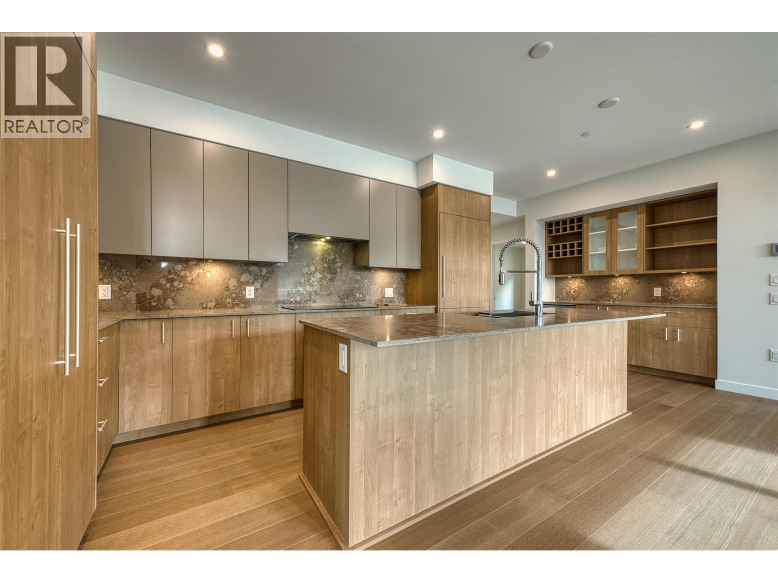 9652 Benchland Drive Unit# 205, Lake Country, British Columbia  V4V 0C4 - Photo 10 - 10368988