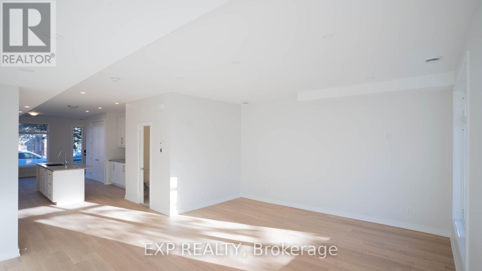 236 Woodroffe Avenue N, Ottawa, Ontario K2A 3V4 - Photo 6 - X12824894