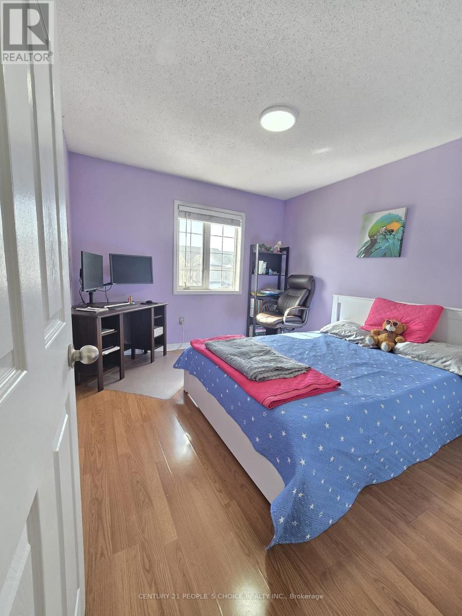 111 Gollins Drive E, Milton, Ontario  L9T 6J9 - Photo 22 - W12820808