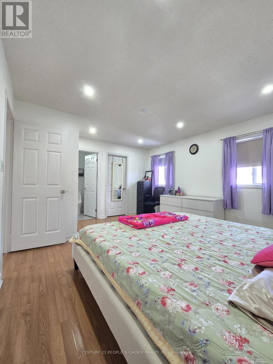 111 Gollins Drive E, Milton, Ontario  L9T 6J9 - Photo 18 - W12820808