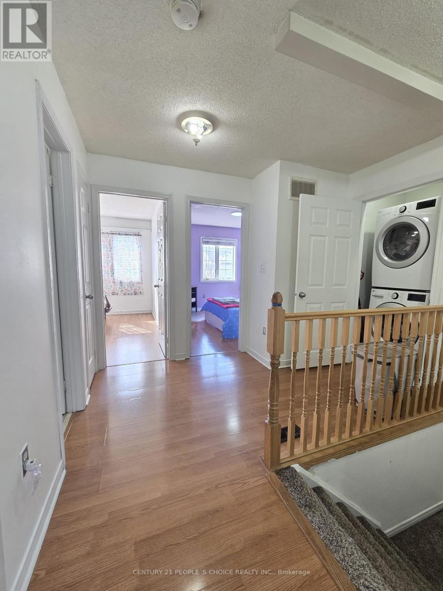 111 Gollins Drive E, Milton, Ontario  L9T 6J9 - Photo 16 - W12820808