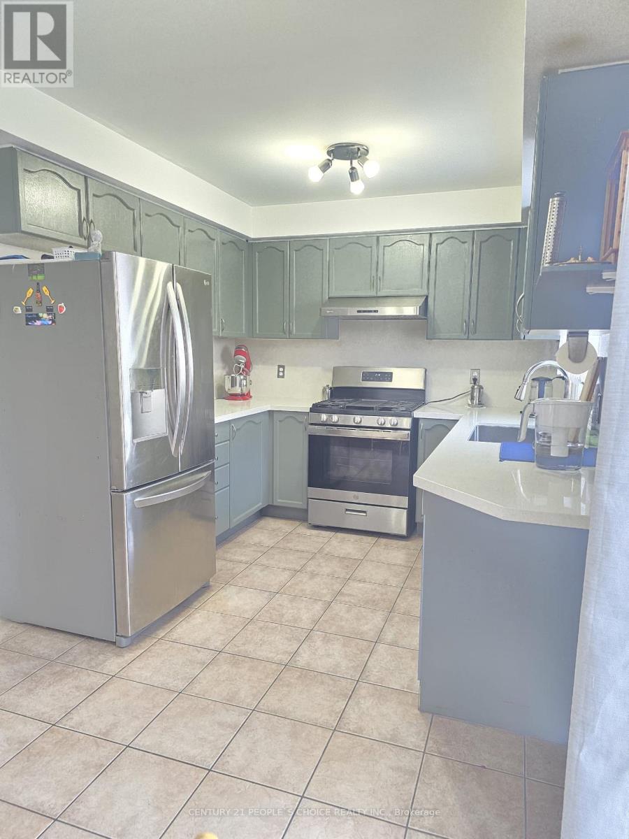 111 Gollins Drive E, Milton, Ontario  L9T 6J9 - Photo 12 - W12820808