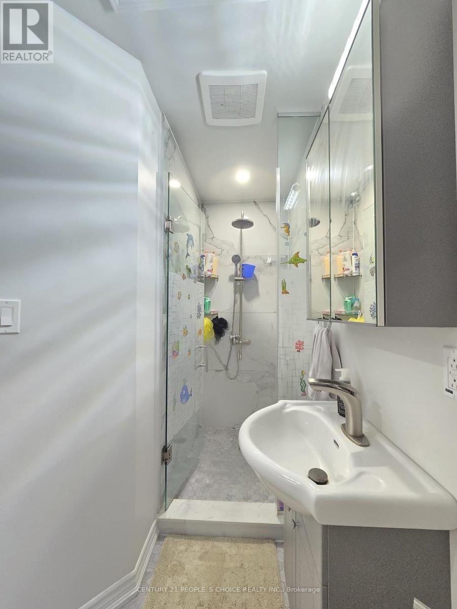 111 Gollins Drive E, Milton, Ontario  L9T 6J9 - Photo 21 - W12820808