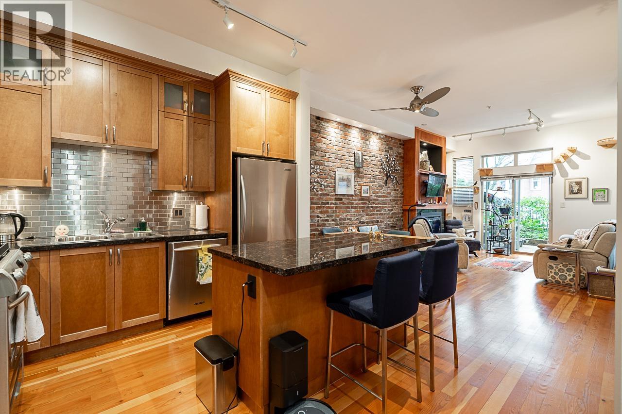 112 250 Salter Street, New Westminster, British Columbia  V3M 0B7 - Photo 7 - R3092408