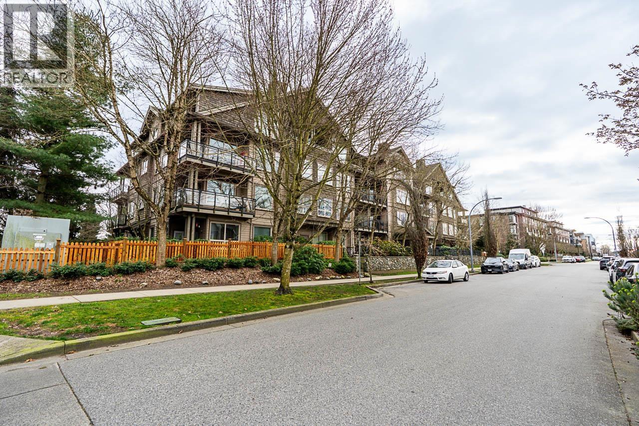 112 250 Salter Street, New Westminster, British Columbia  V3M 0B7 - Photo 3 - R3092408