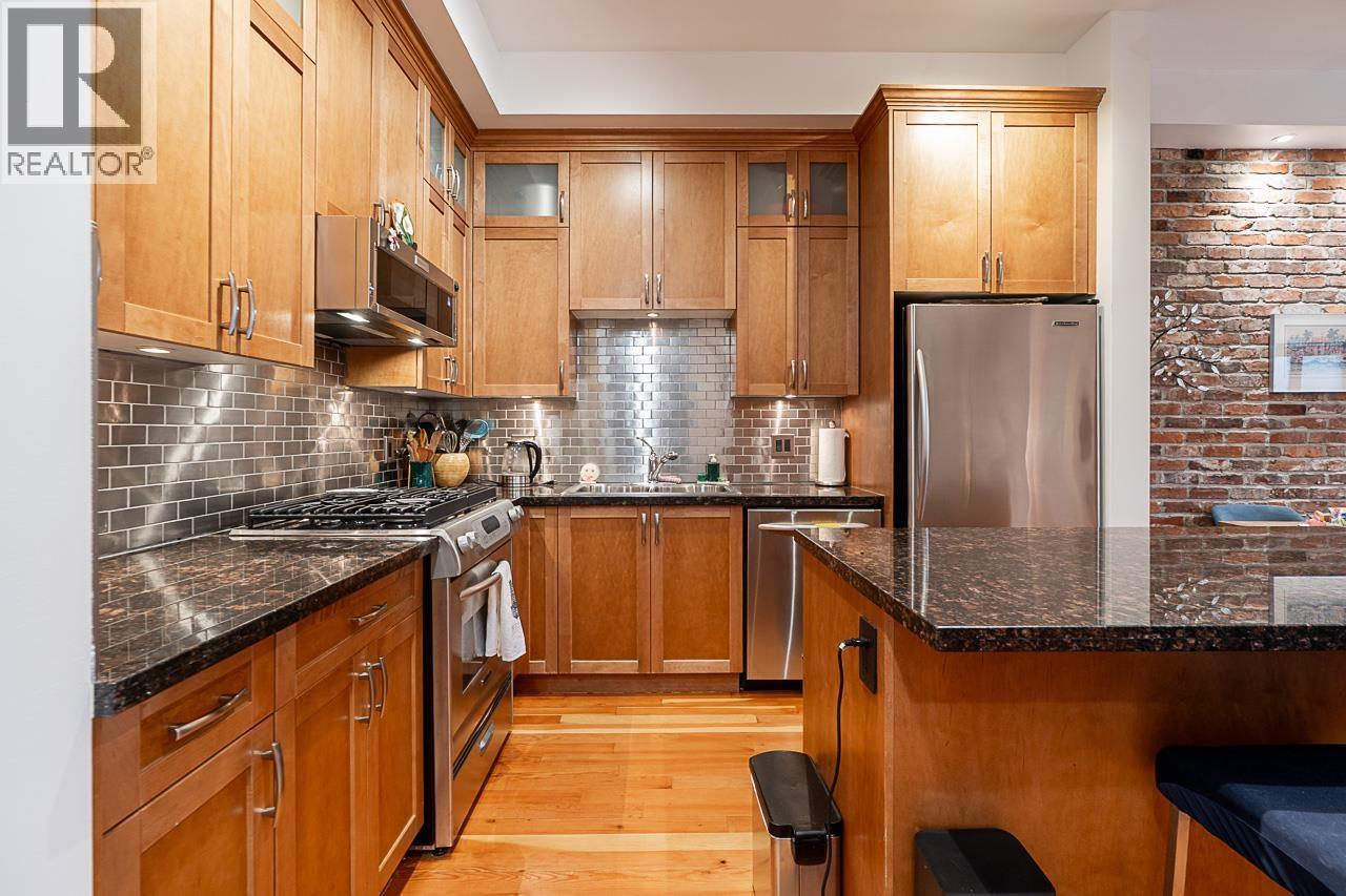 112 250 Salter Street, New Westminster, British Columbia  V3M 0B7 - Photo 8 - R3092408