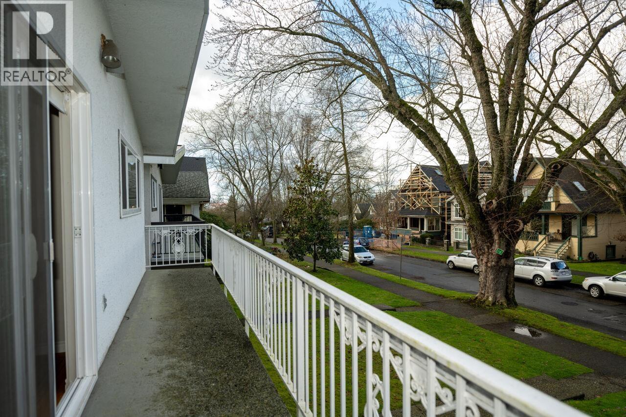 2654 Oxford Street, Vancouver, British Columbia  V5K 1N3 - Photo 7 - R3094030