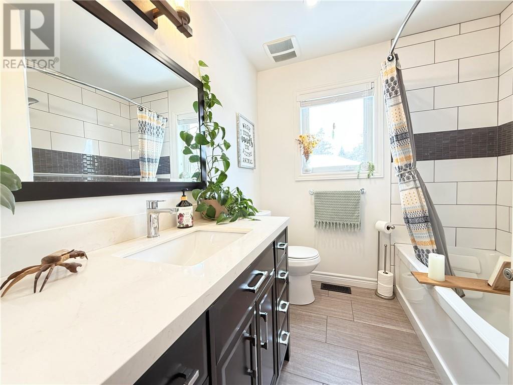 3024 Algonquin Road, Sudbury, Ontario  P3E 5B6 - Photo 14 - 2126596