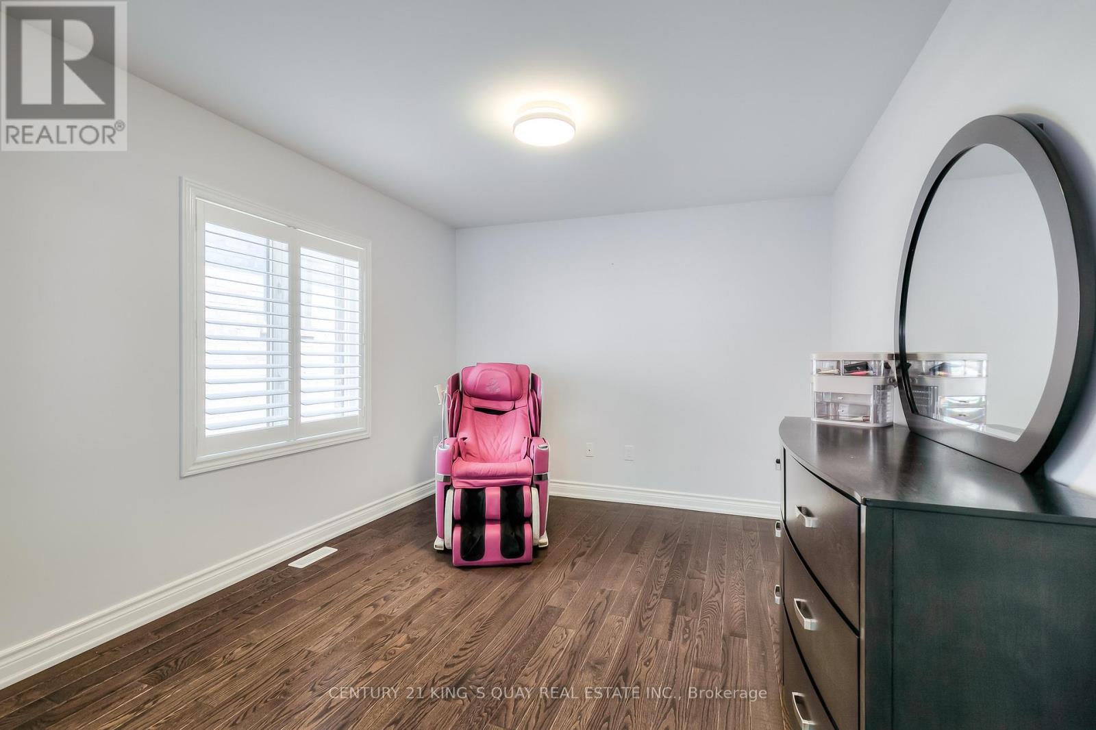 18 Manila Avenue, Markham, Ontario  L6C 0W1 - Photo 22 - N12824916