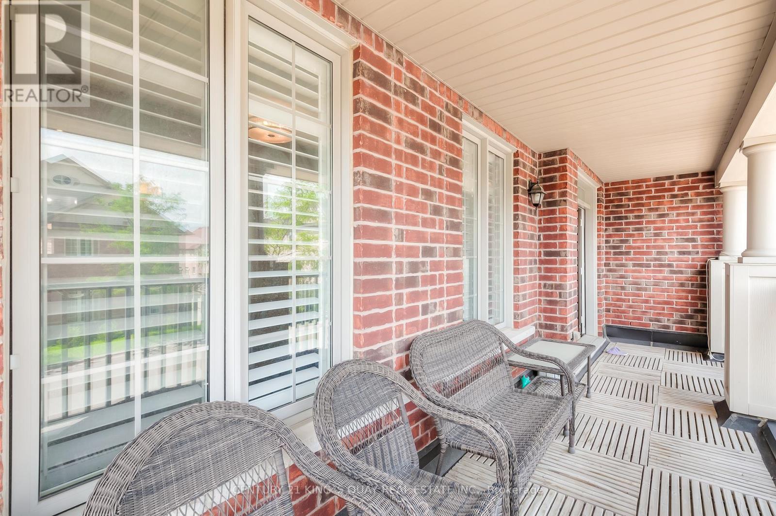 18 Manila Avenue, Markham, Ontario  L6C 0W1 - Photo 38 - N12824916