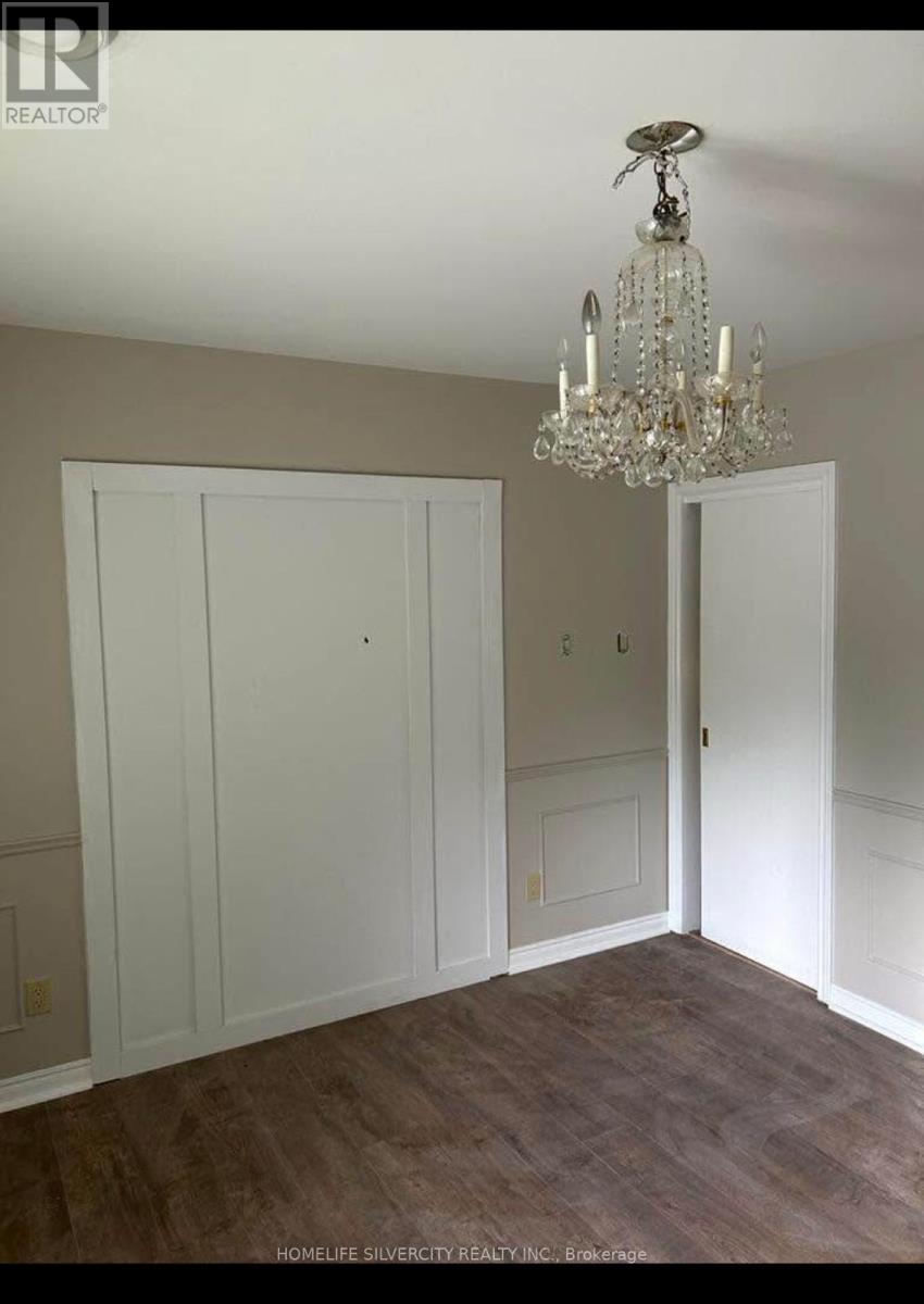 Photo 3 of 14 for 550 Gordon Avenue