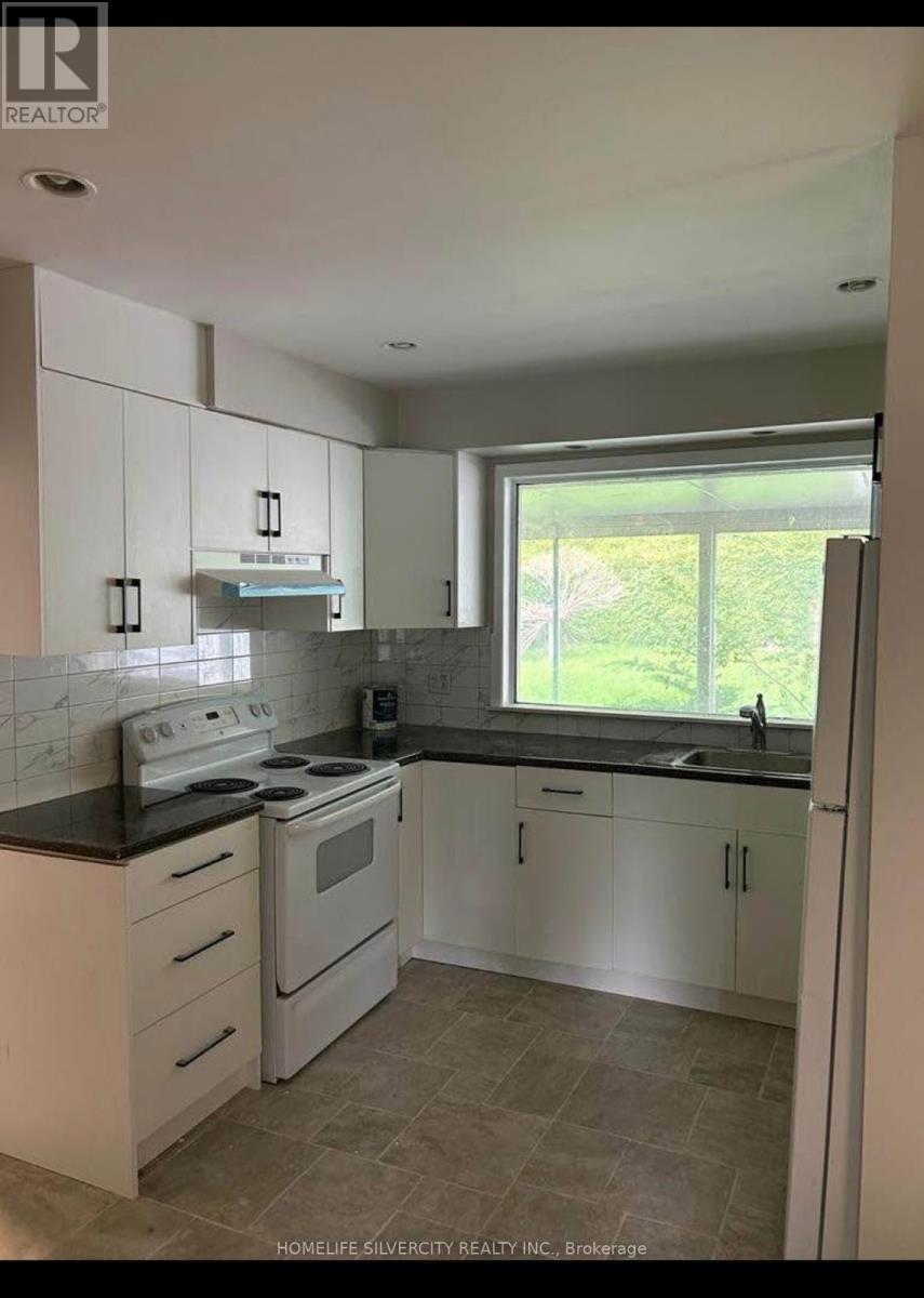 Photo 5 of 14 for 550 Gordon Avenue