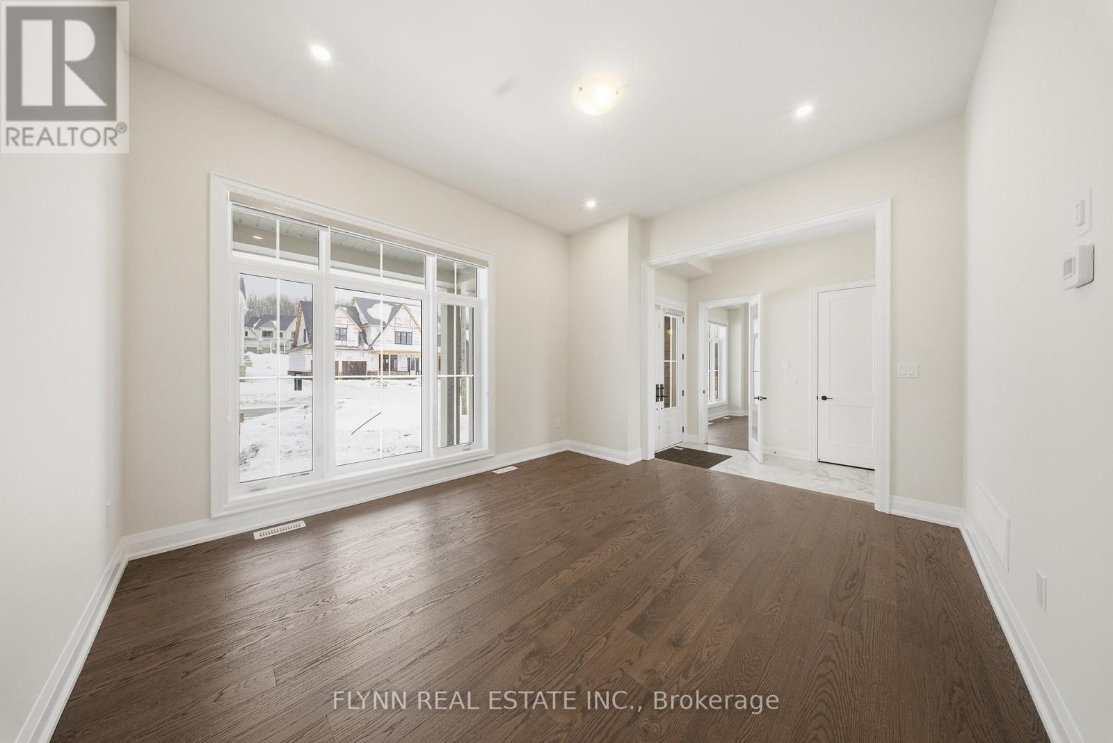 13 Aldwinckle Avenue, Oro-Medonte, Ontario  L0L 2L0 - Photo 11 - S12824892