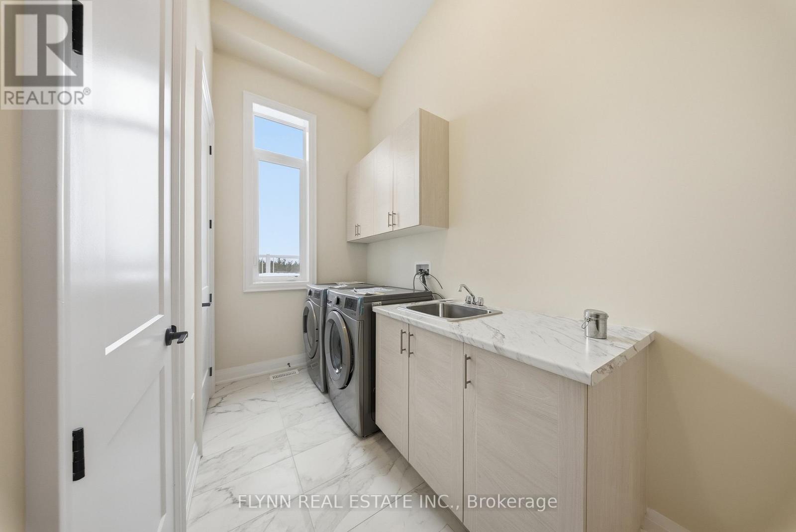 13 Aldwinckle Avenue, Oro-Medonte, Ontario  L0L 2L0 - Photo 23 - S12824892