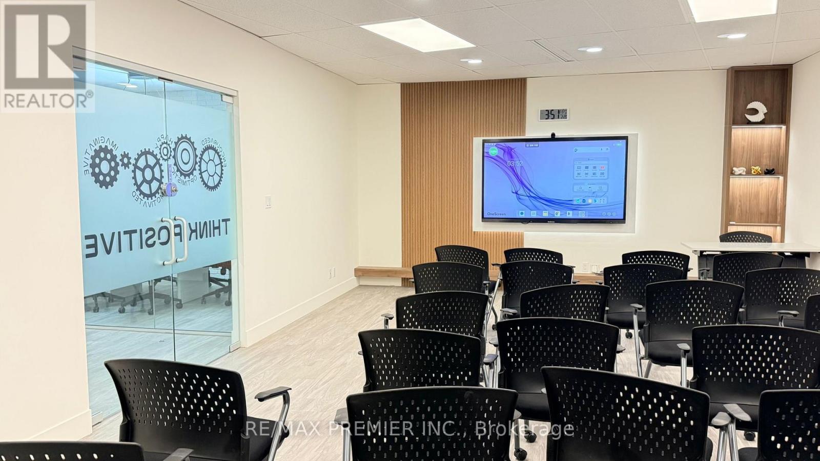 302-04 - 3390 South Service Road, Burlington, Ontario  L7N 3J5 - Photo 12 - W12824912