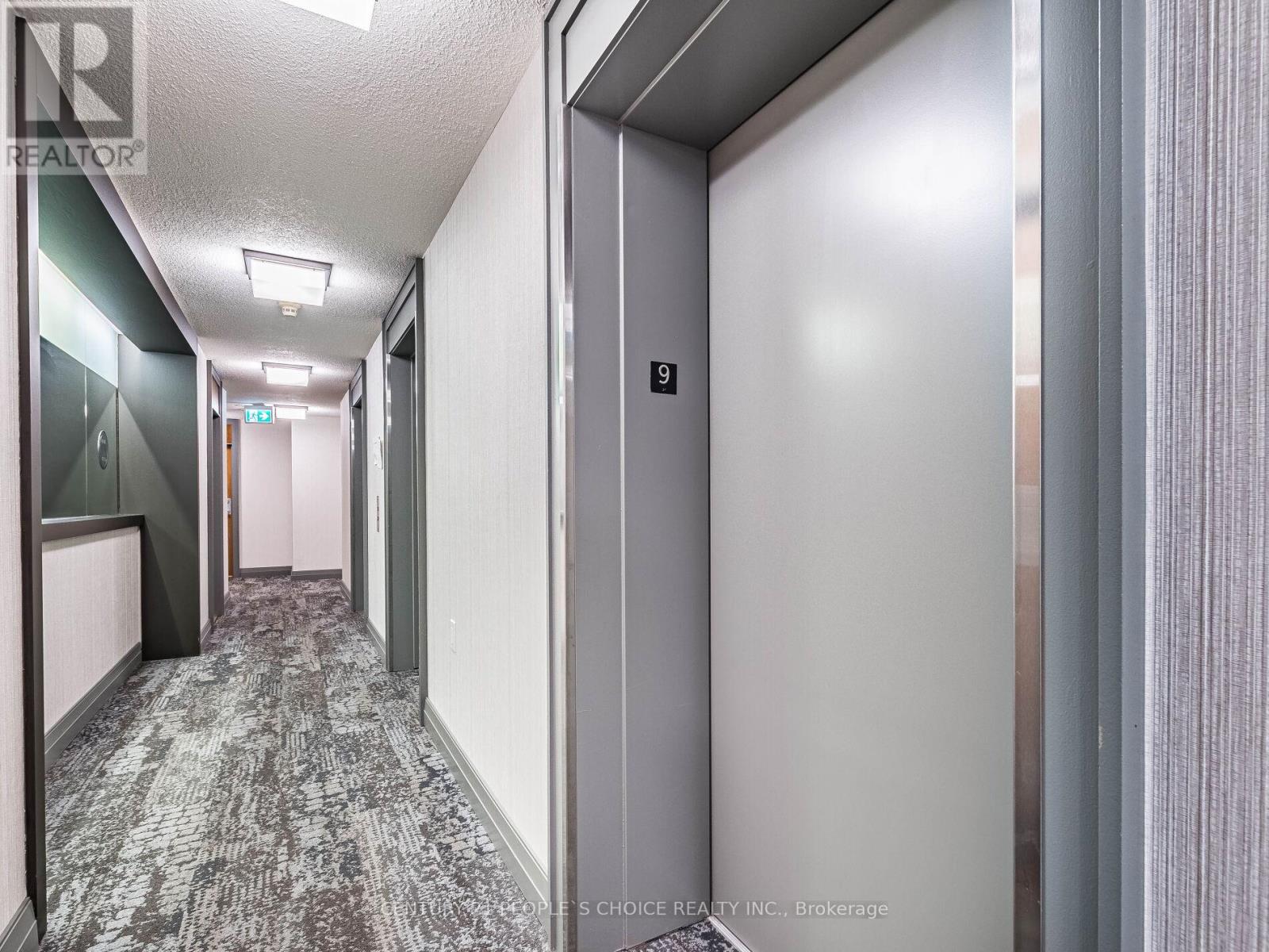 903 - 1 Elm Drive, Mississauga, Ontario  L5B 4M1 - Photo 10 - W12824942