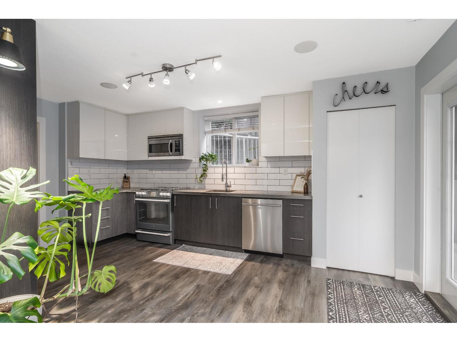 9422 216a Street, Langley, British Columbia  V1M 4E2 - Photo 27 - R3093871