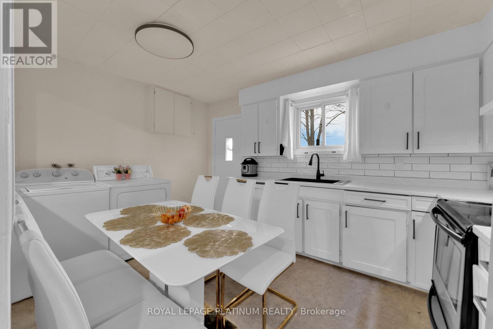 1662 Tourangeau Road, Windsor, Ontario  N8Y 4J6 - Photo 13 - X12824906