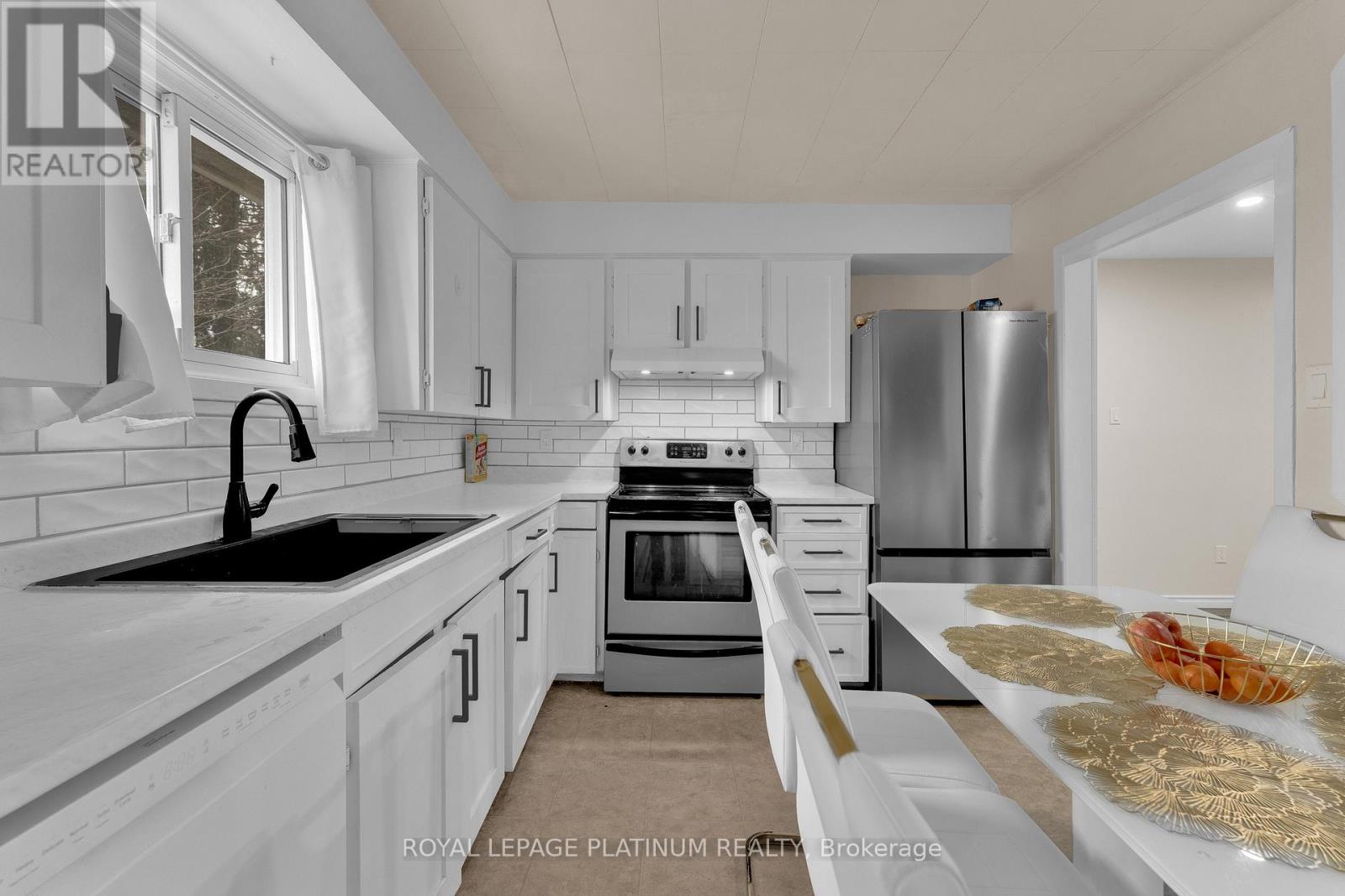 1662 Tourangeau Road, Windsor, Ontario  N8Y 4J6 - Photo 16 - X12824906