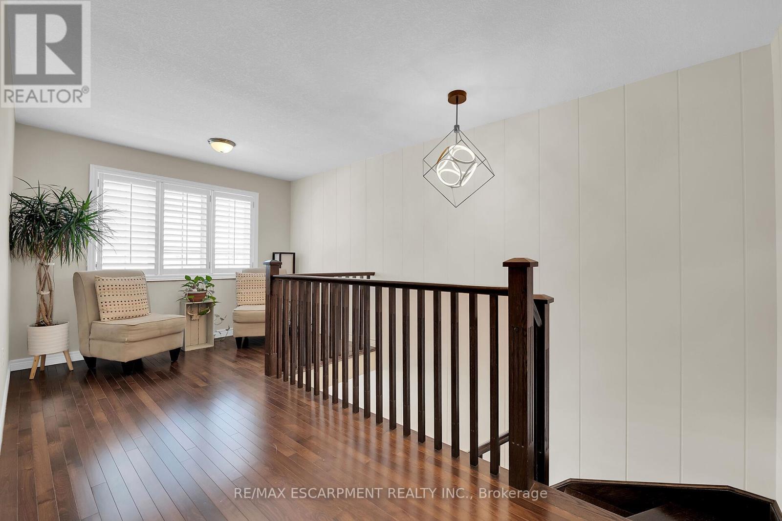 8 Chartwell Circle, Hamilton, Ontario  L9A 0B6 - Photo 28 - X12824914