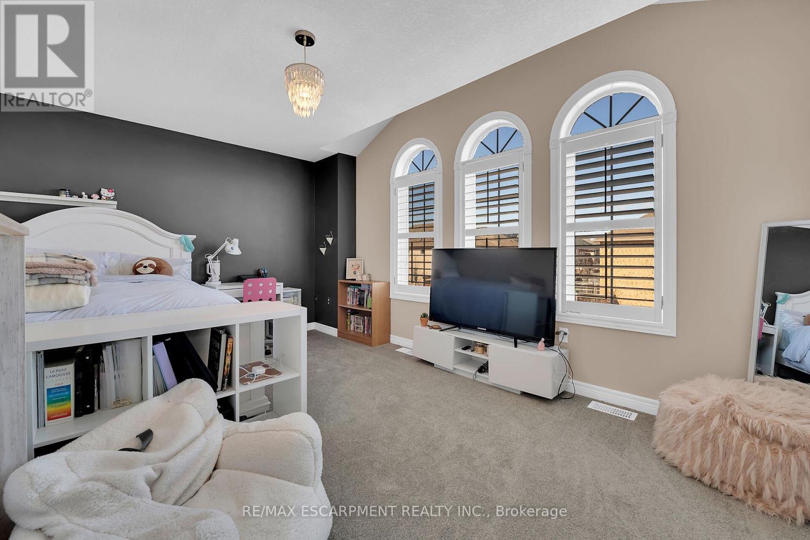 8 Chartwell Circle, Hamilton, Ontario  L9A 0B6 - Photo 31 - X12824914