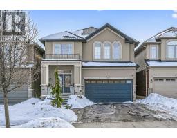 8 CHARTWELL CIRCLE, Hamilton, Ontario