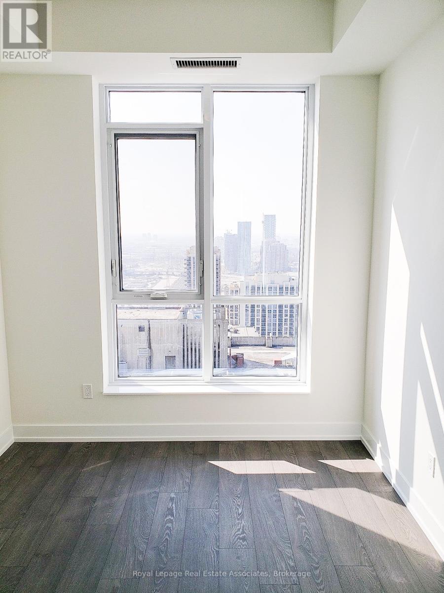 Ph15 - 9 Mabelle Avenue, Toronto, Ontario  M9A 0E1 - Photo 5 - W12824584