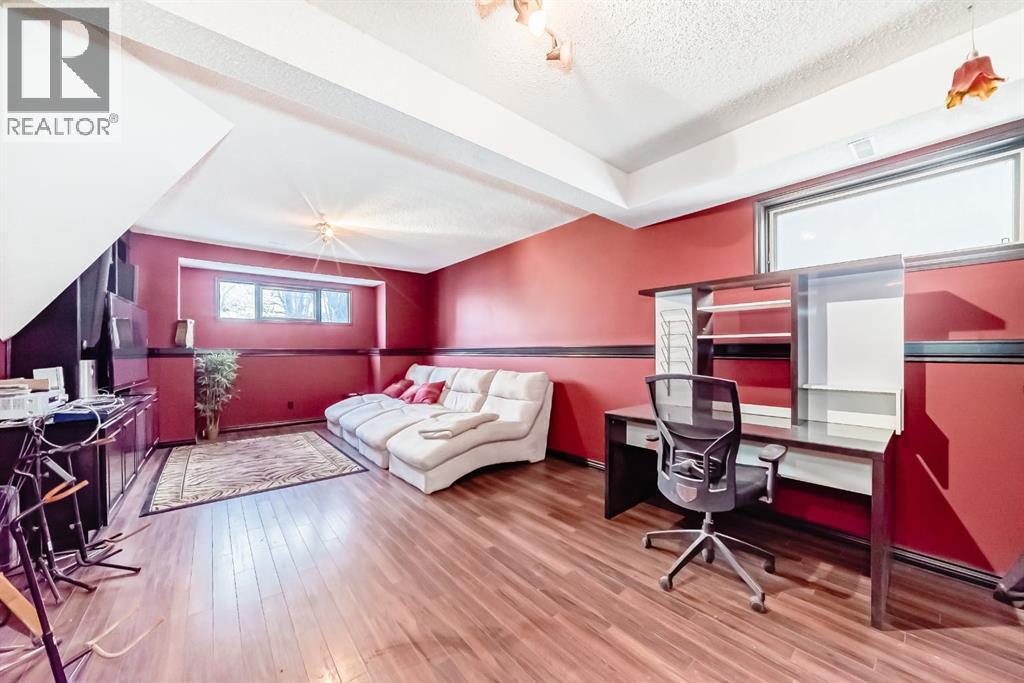 8373 Edgevalley Drive Nw, Calgary, Alberta  T3A 4X6 - Photo 20 - A2281096