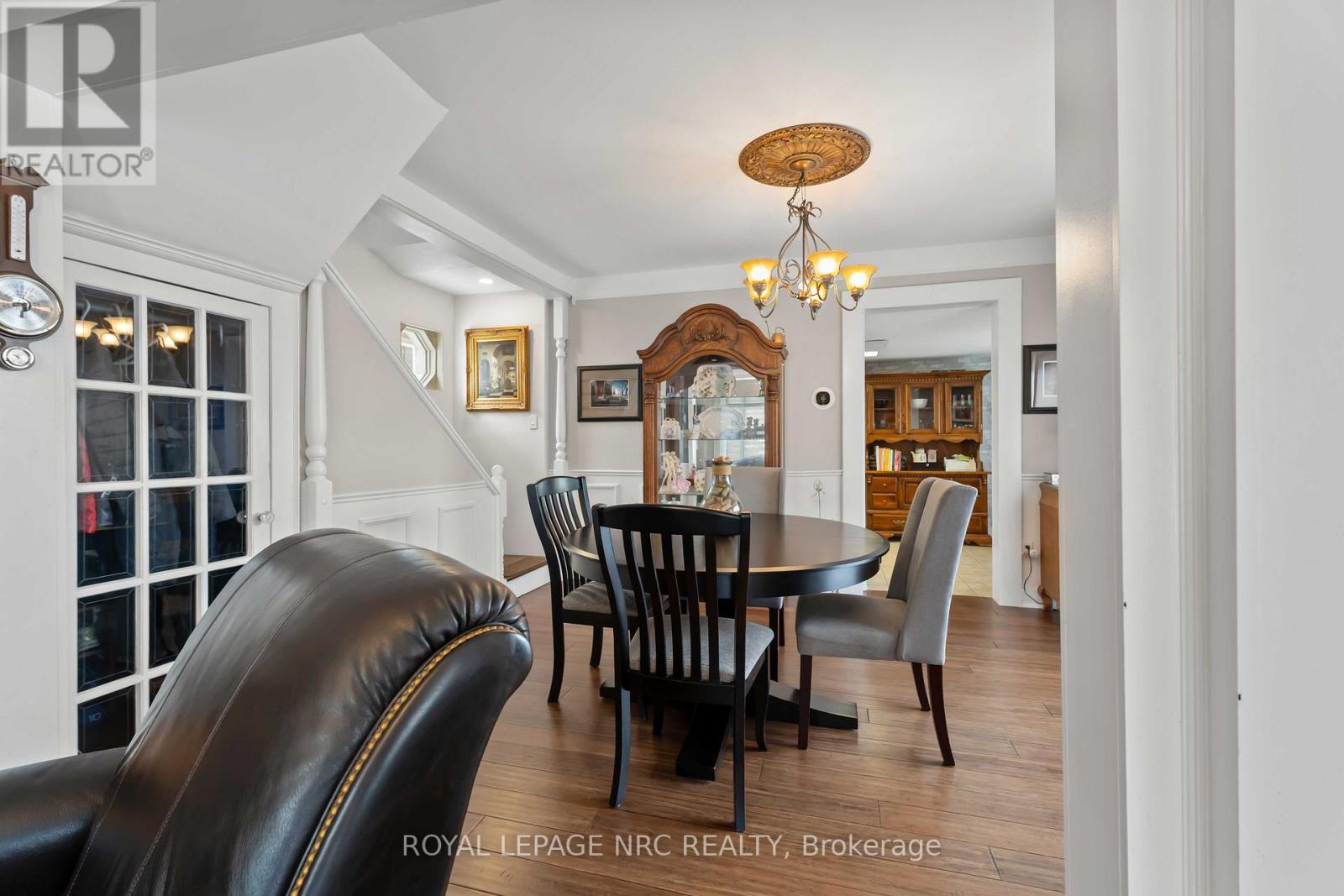 1359 Pelham Street S, Pelham, Ontario  L0S 1E0 - Photo 14 - X12824946