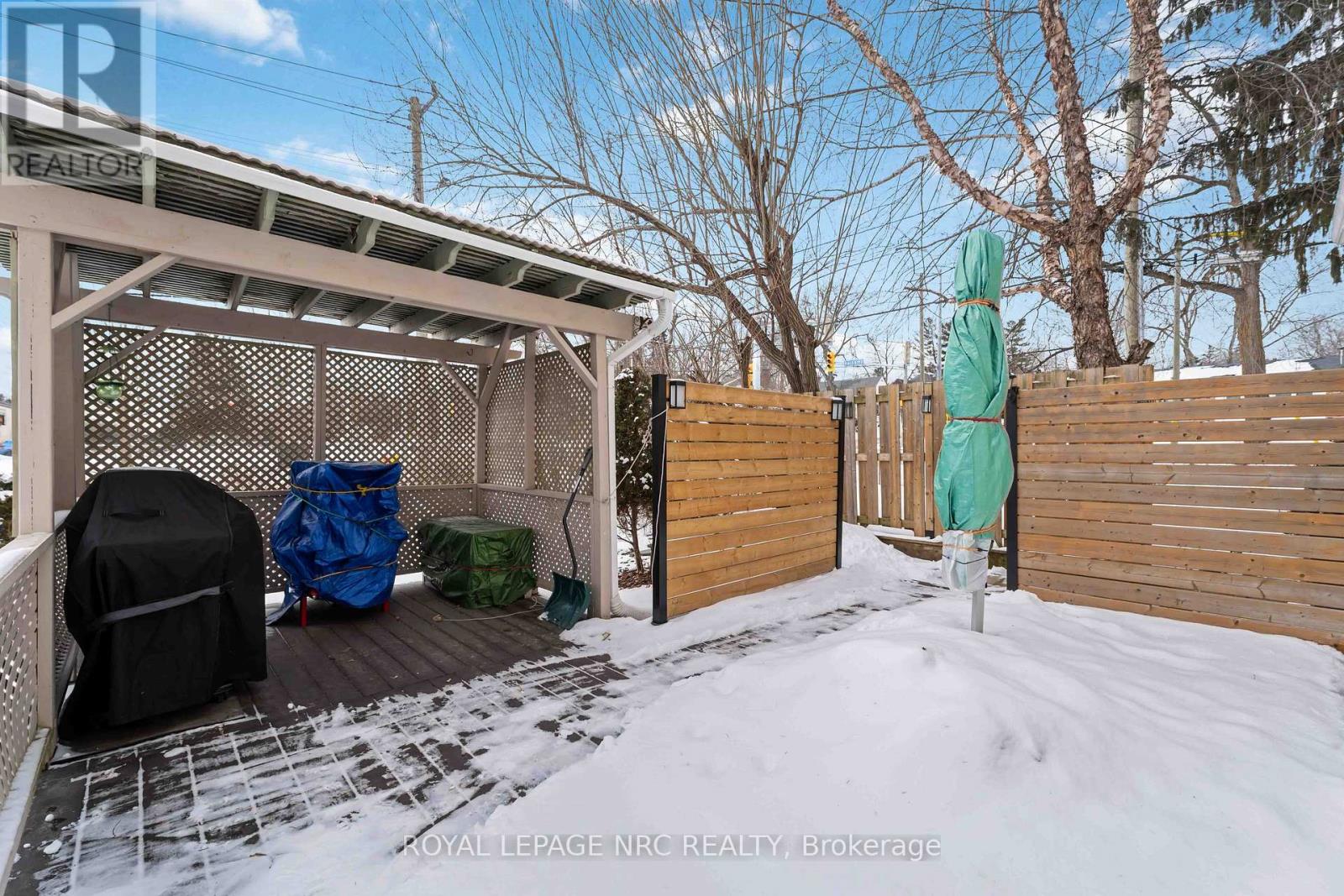 1359 Pelham Street S, Pelham, Ontario  L0S 1E0 - Photo 41 - X12824946