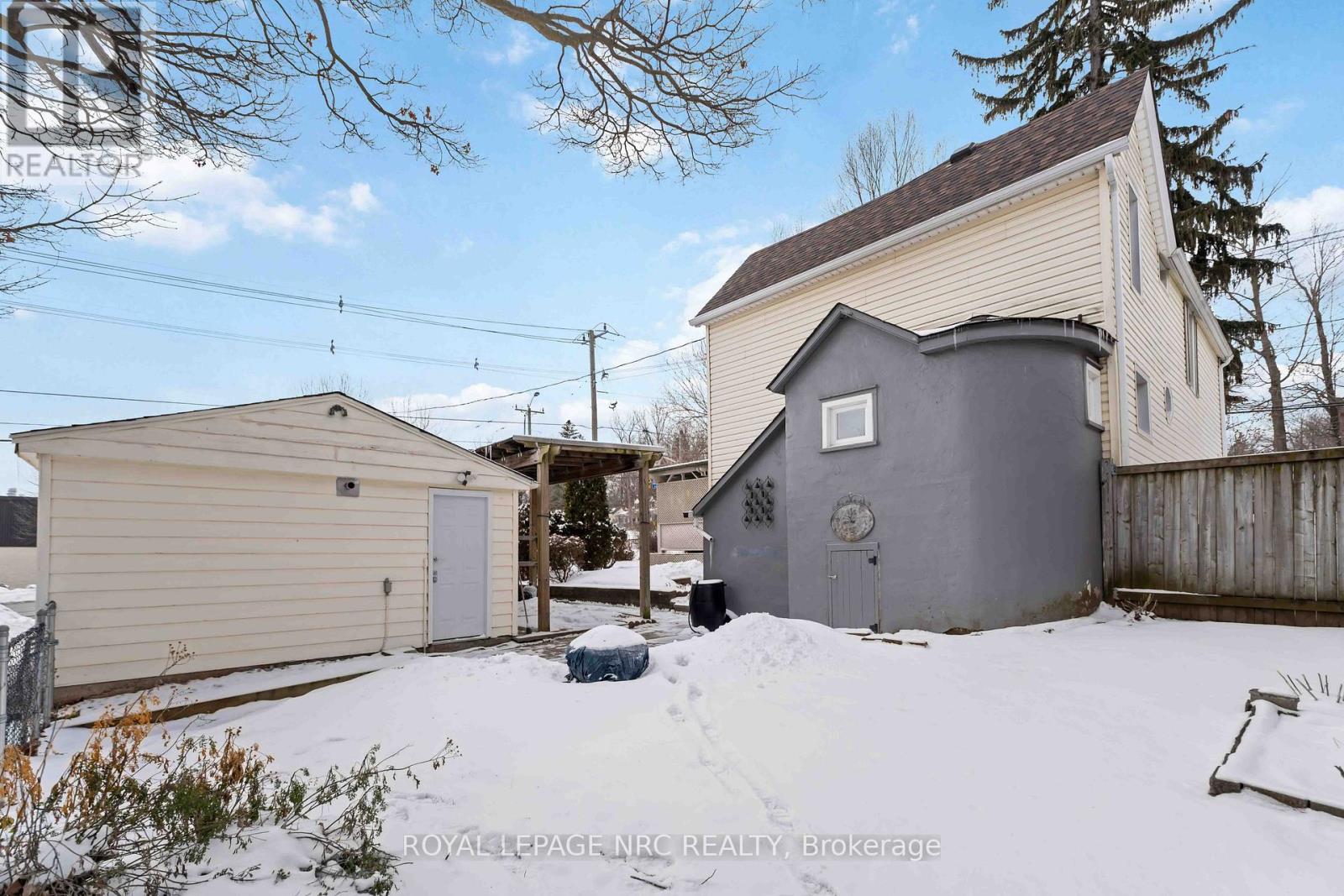 1359 Pelham Street S, Pelham, Ontario  L0S 1E0 - Photo 43 - X12824946