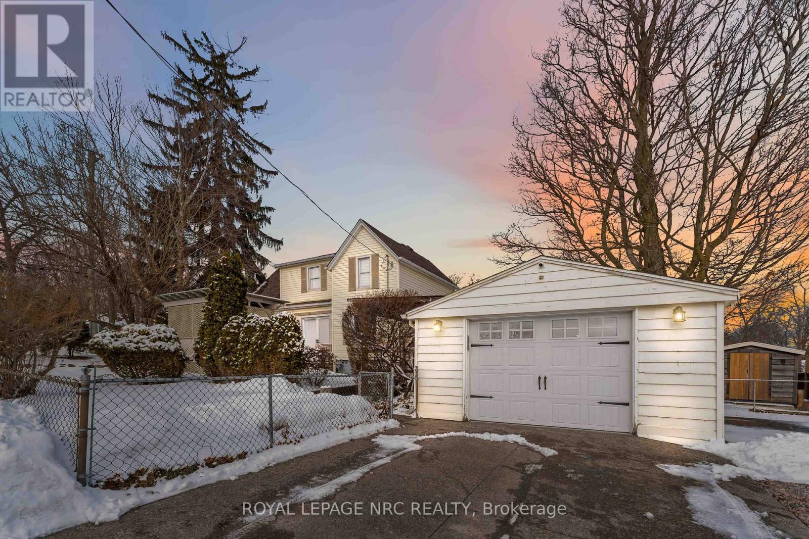 1359 Pelham Street S, Pelham, Ontario  L0S 1E0 - Photo 46 - X12824946